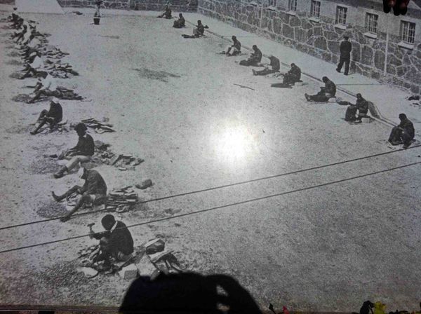 mandela_robben_island_prison_history.jpg