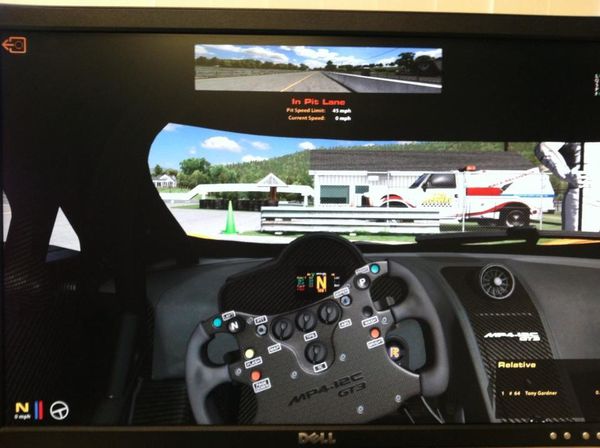 iracing_mclaren_mp412C_02.jpg
