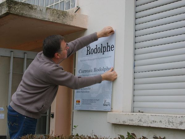Mise-en-place-d--un-paneau-d--identification-de-l--assoc-jpg