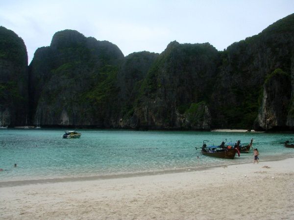 excursion koh phi phi maya bay thailande