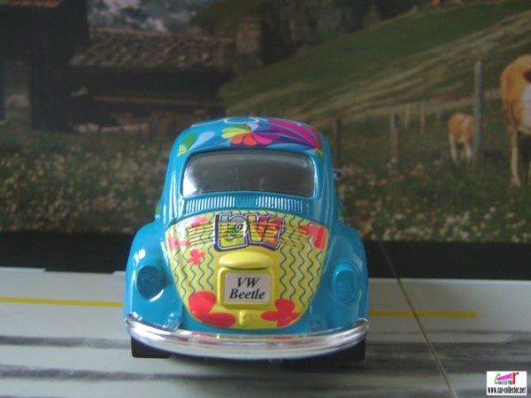 vw cox hippies love and peace maisto babacool (1)