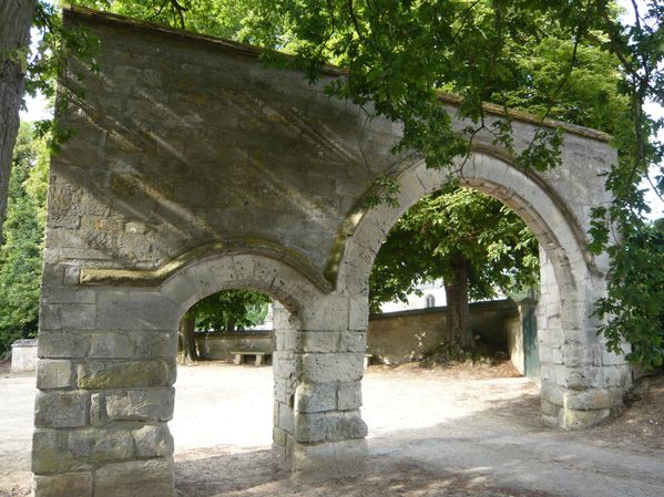 porche-de-Nucourt-3.JPG