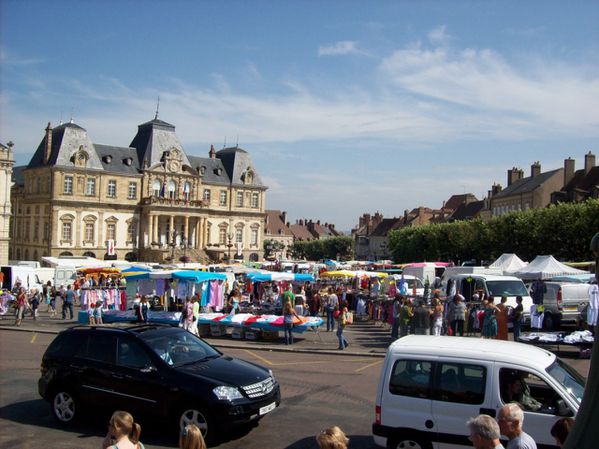Jour de marché - Place du Champ 100 4832 (Copier)