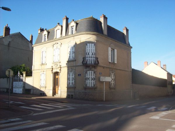 Rue de la Grange Vertu - 100 8268 (Copier)