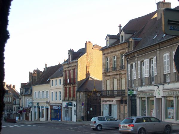 Rue de Lattre de Tassigny - 100 6472 (Copier)
