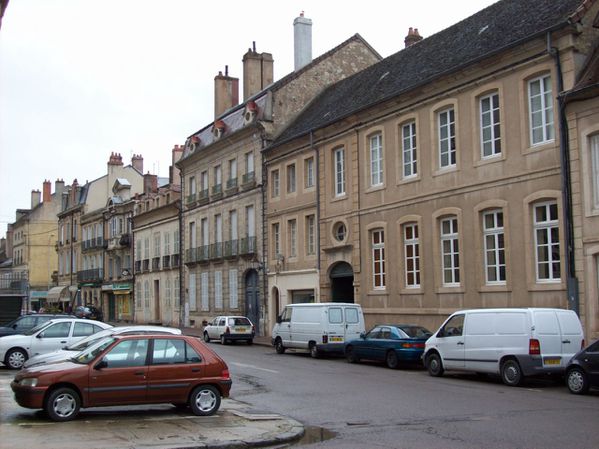 Rue Jeanin - 100 1705 (Copier)