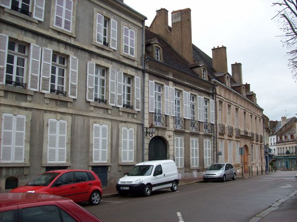 Rue Jeanin - 100 1706 (Copier)