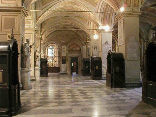 San-Lorenzo-in-Damaso 2