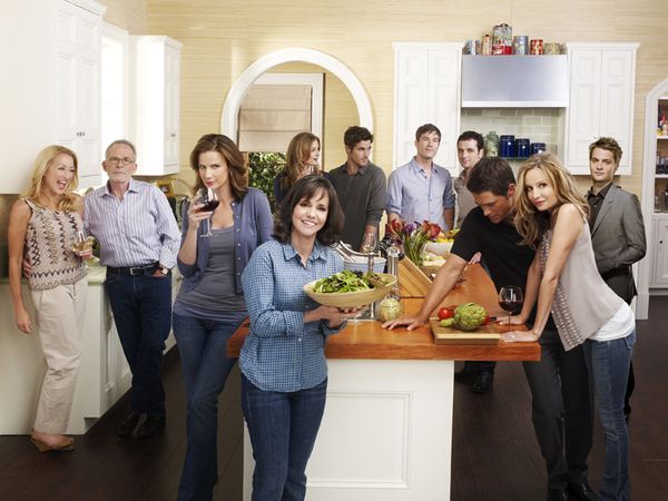 New-Season-4-Cast-Promo-Photos-brothers-and-sisters-1022345.jpg