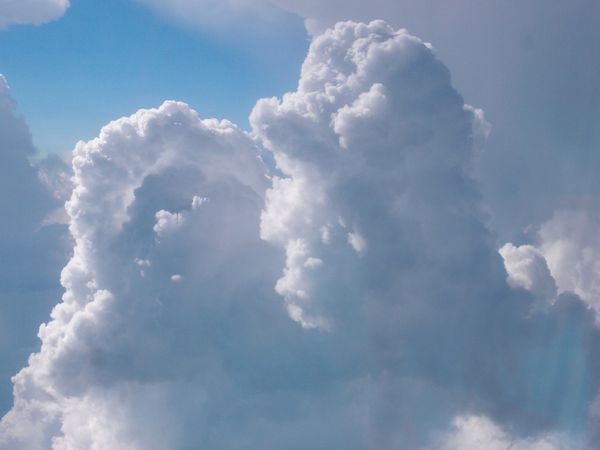 nuages-prise-de-vue-avion-zone-turbulence-008.JPG