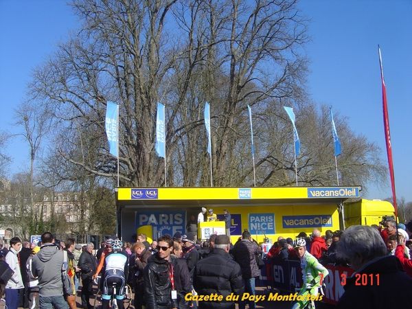 Paris-Nice-2011_depart-montfort-l-amaury_04.jpg