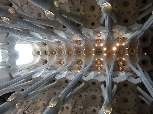 Gaudi Sagrada Famillia © Bernard Moutin -090