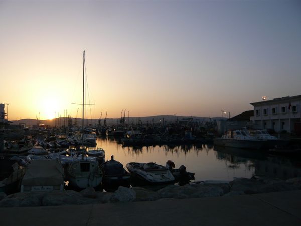 Tanger Port à l'aube © Bernard Moutin0008