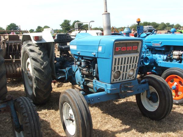 1972 Ford 4000 #2