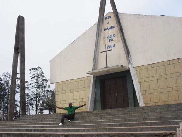 Igreja João de Deus da Damba.
