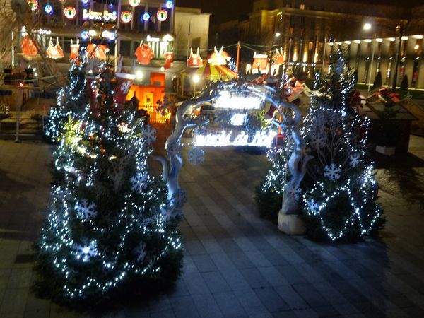 Marche-de-noel-2013-de-nuit--1-.JPG
