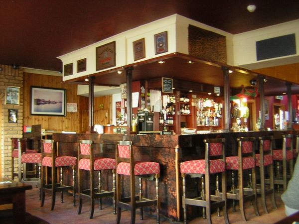 Rhe Tower Bar (1)