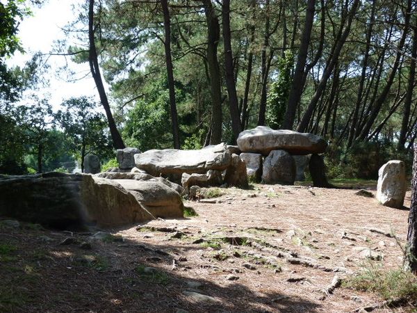 Dolmen-de-Mane-Kerioned--2-.JPG