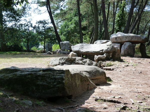 Dolmen-de-Mane-Kerioned--3-.JPG