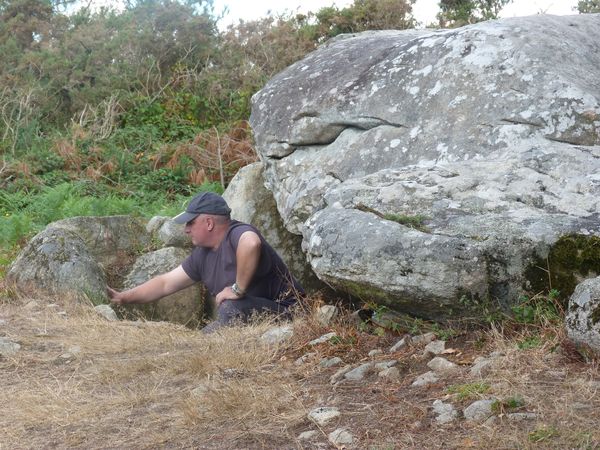 Dolmen-de-Kerambel--10-.JPG