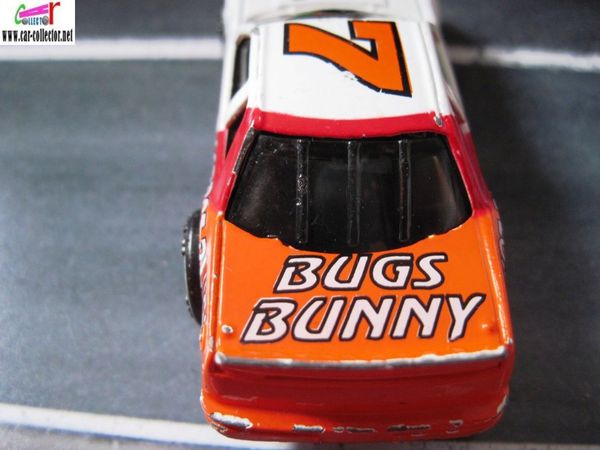 chevrolet lumina bugs bunny matchbox pro racers se-copie-1