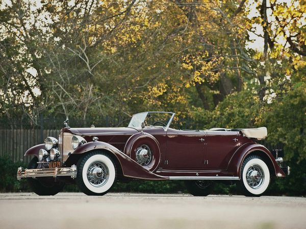packard_custom_twelve_model_1006_sport_phaeton_by_dietrich_.jpg