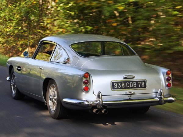aston_martin_db4_series_iv_1962_114.jpg