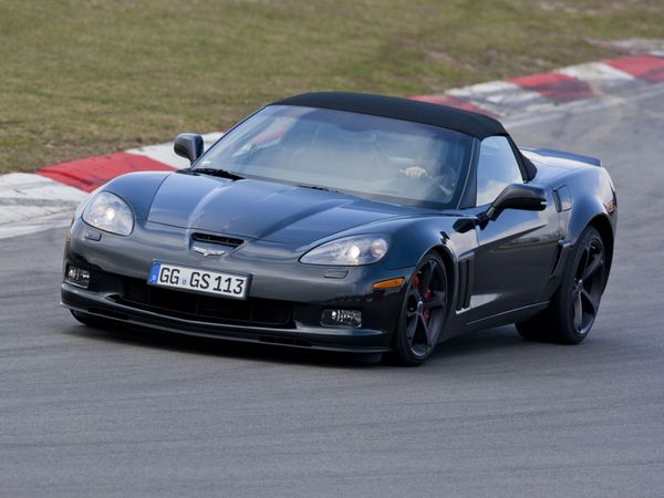 chevrolet_corvette_grand_sport_convertible_2010_114.jpg