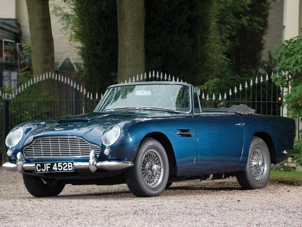 aston_martin_db5_volante_1963_01.jpg