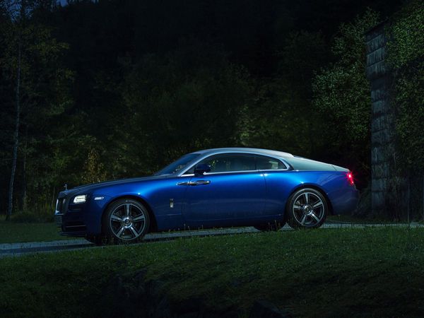 rolls_royce_wraith_2013_112.jpg
