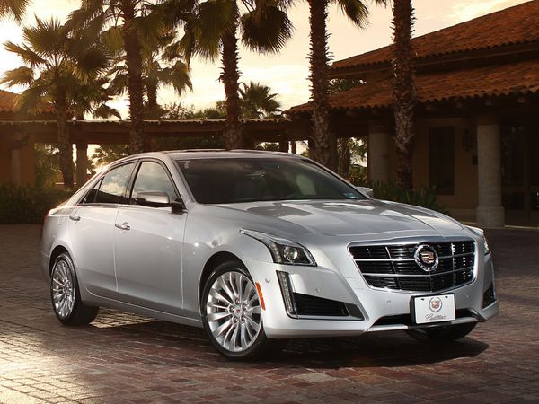 cadillac_cts_vsport_2014_101.jpg