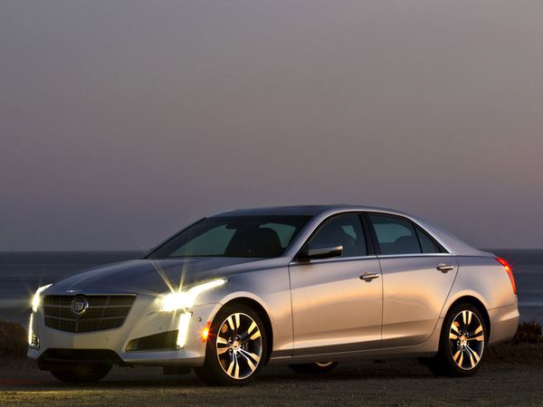 cadillac_cts_vsport_2014_105-copie-1.jpg