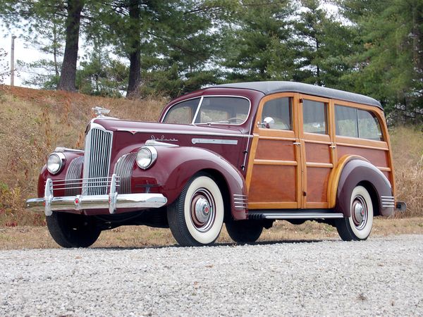 packard_110_woody_station_wagon_1941_102.jpg