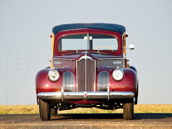 packard_110_woody_station_wagon_1941_105.jpg