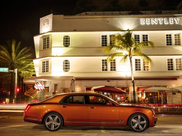 bentley_mulsanne_speed_2015_106.jpg