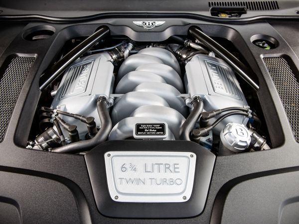 bentley_mulsanne_speed_2015_16.jpg