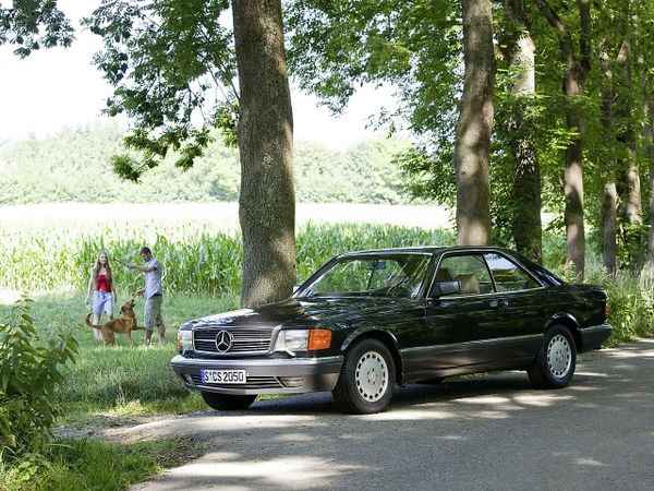 mercedes_benz_class_s_coupe_1981_103.jpg