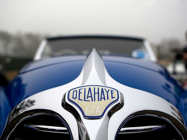 delahaye_135_ms_faget_varnet_cabriolet_1946_111.jpg