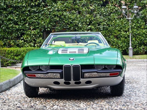 bmw_2800_bertone_spicup_coupe_1969_105.jpg
