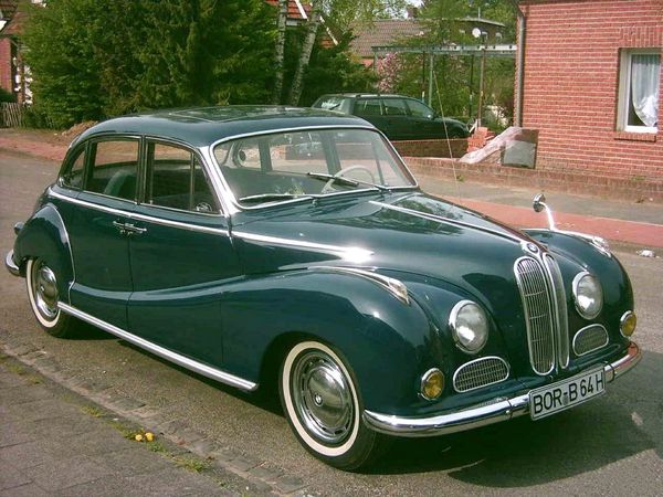 bmw_502_v8_limousine_1954_102.jpg