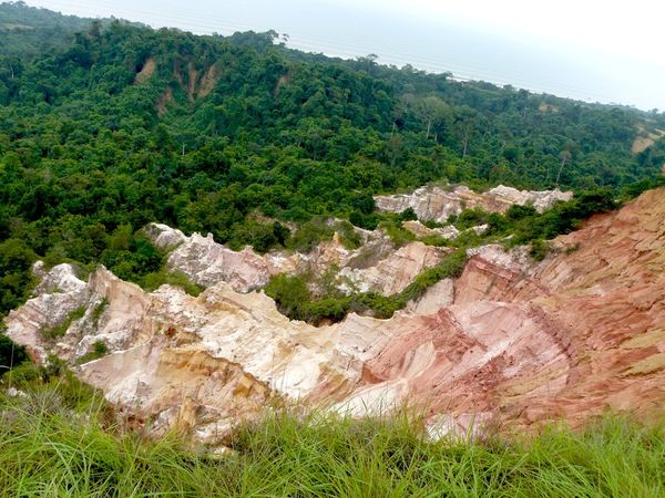 cirque-tchissanga-terre-rouge