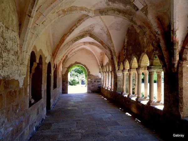 t20 - Cloître intérieur