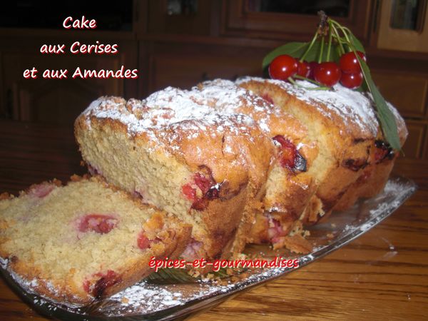 cake aux cerises et aux amandes CIMG1941 (2)
