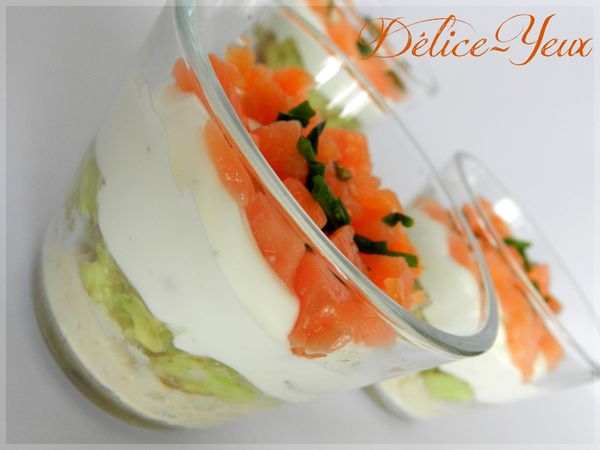 Verrines-crabe-avocat-saumon2.jpg