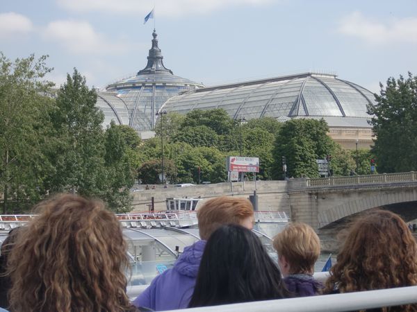 Paris-promenade-sur-la-Seine-mai-2012-049--68-.JPG
