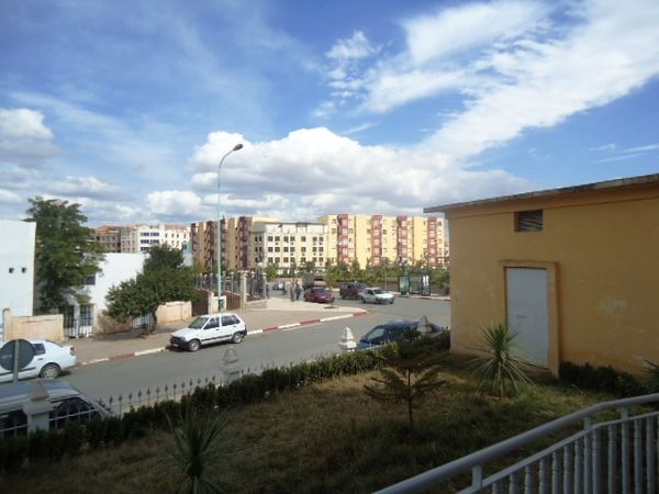 Bouira.N°03765