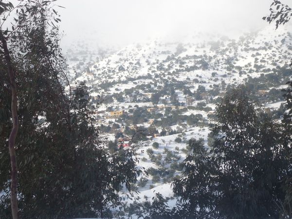 Ait-Laaziz-sous-un-manteau-de-neige-N-2659.JPG