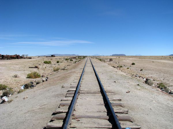 A-Uyuni-vers-le-bout-du-monde--Bolivie-.jpg