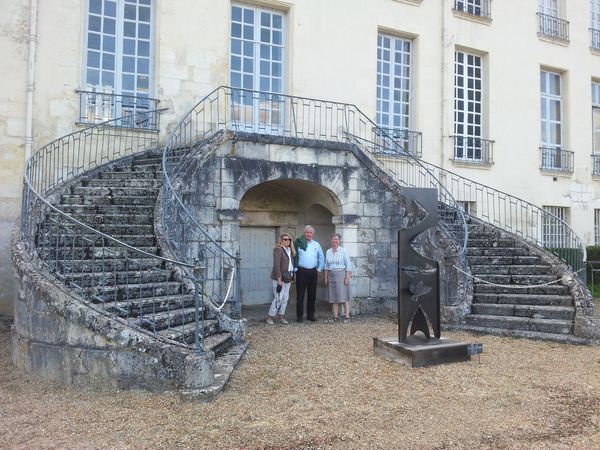 chateau-de-Rochambeau-Nathalie-de-R-Gouberville--et-Fabre-.jpg