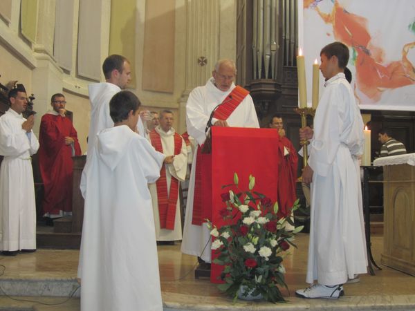 ! PREMIERE MESSE THOMAS 094